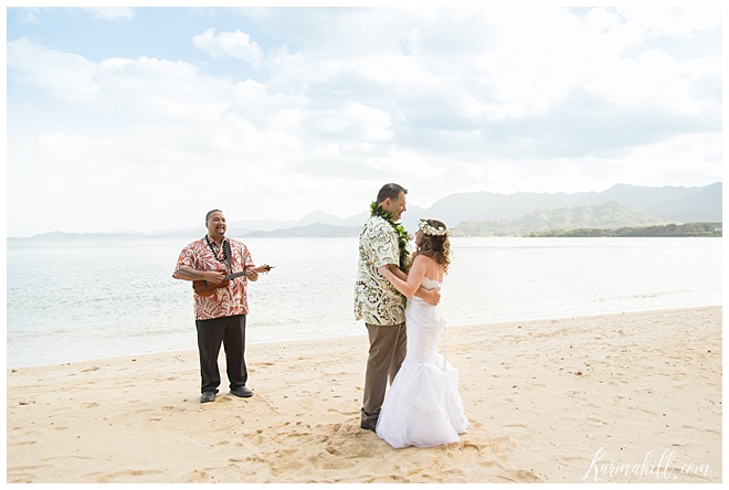 A Ceremony to Remember ~ Jennifer & Troy's Oahu Venue Wedding