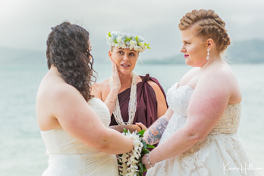 lgbtq wedding hawaii 