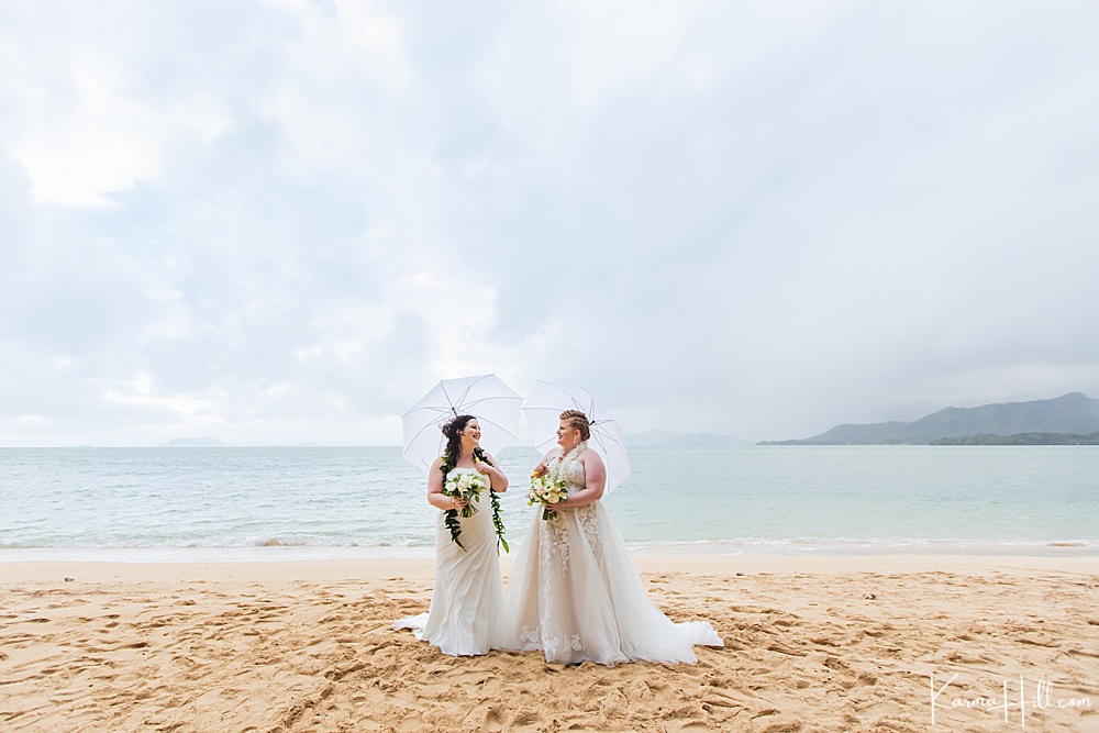 oahu beach wedding photographer