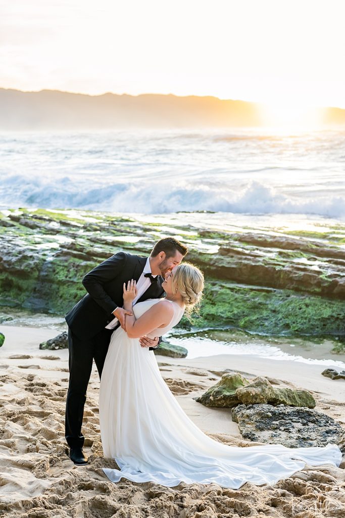 best wedding photographer on Oahu - oahu destination wedding 