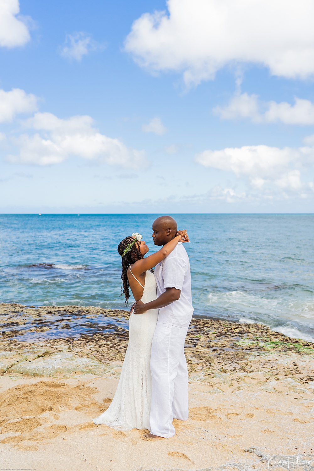 Oahu beach wedding