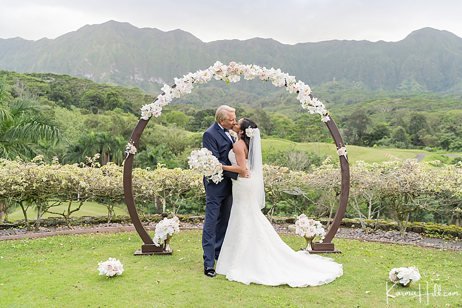 dream wedding in Oahu