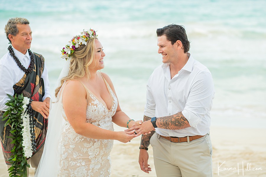 Beach Wedding in Oahu 