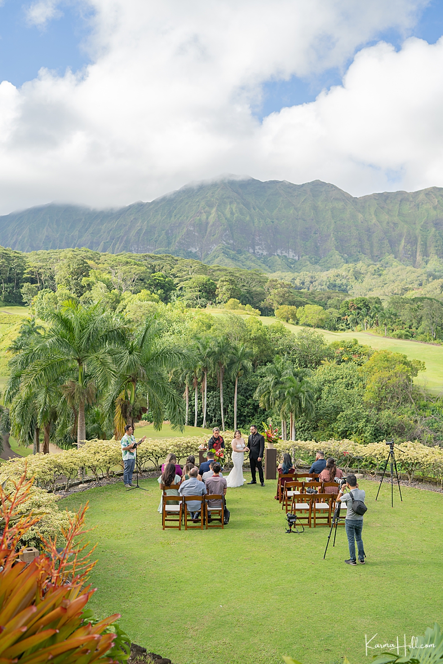 Oahu Wedding with Mountain Views