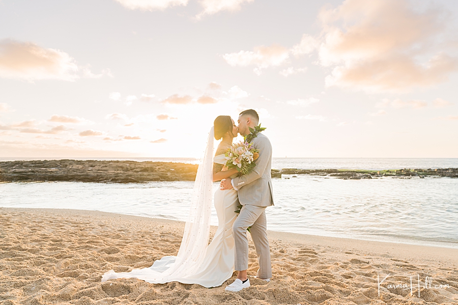 sunset beach wedding in oahu