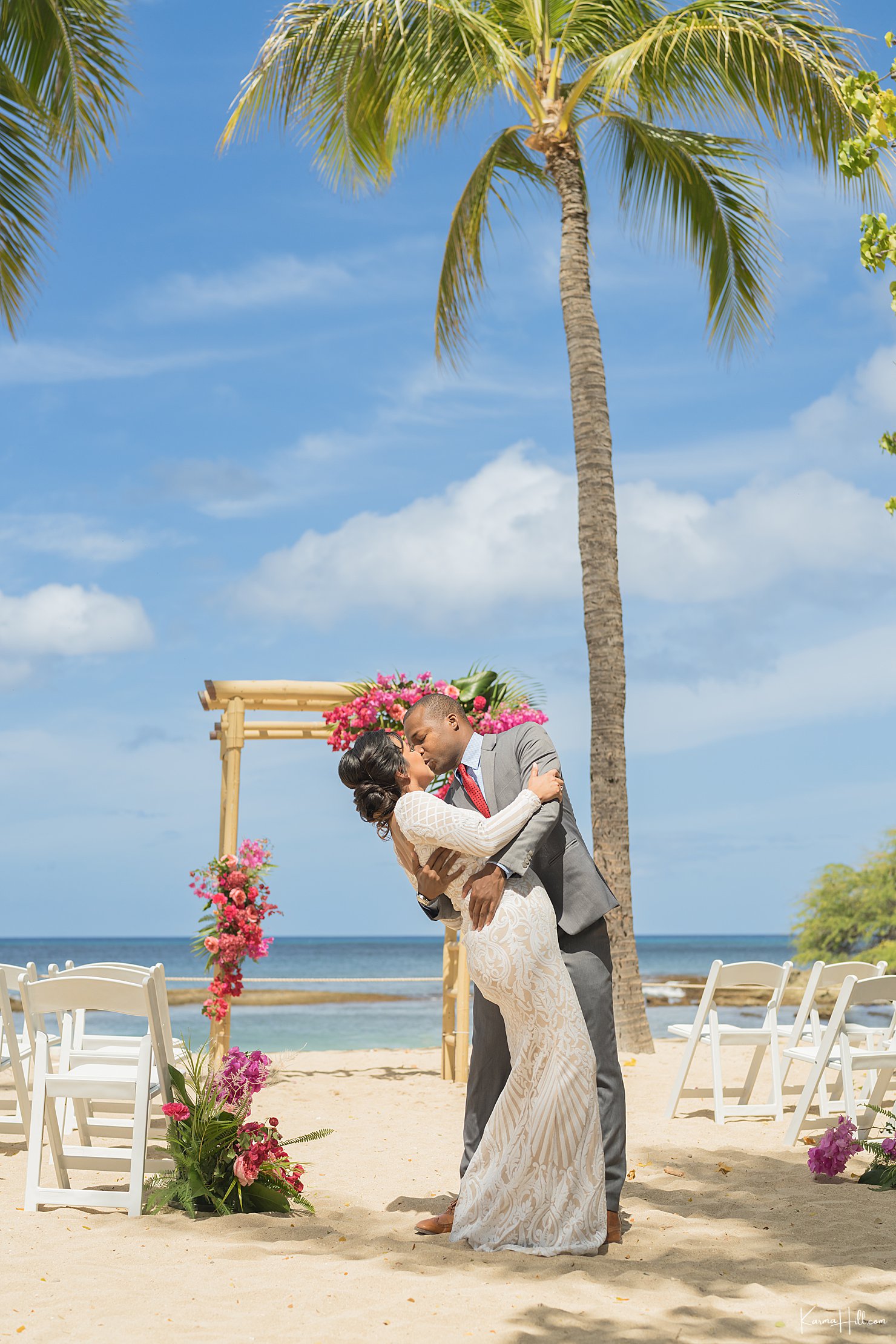 planning a destination wedding hawaii