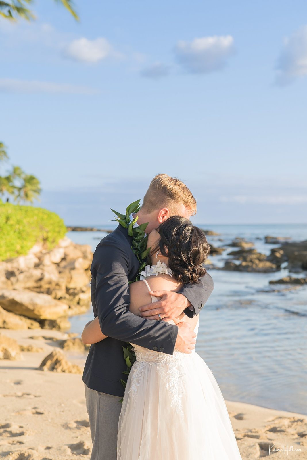 Our Immediate Bond - Kathleen & Jason's Oahu Elopement