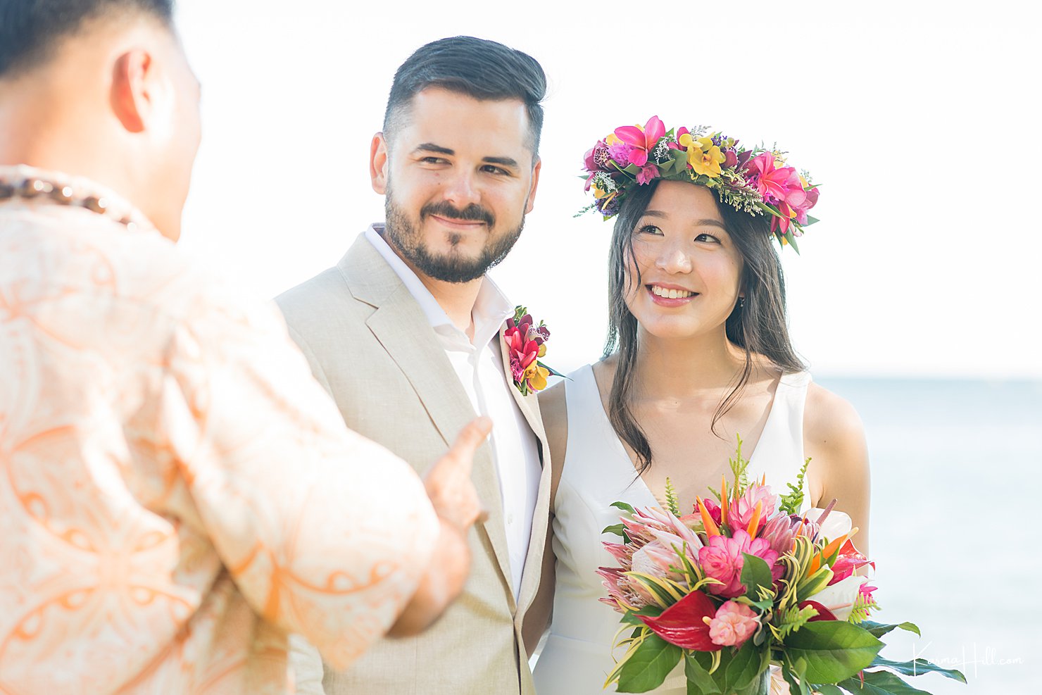 Bringing their Best - Lani & Alex's Beach Wedding in Oahu