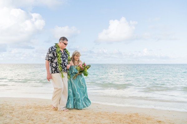 The Aloha Spirit - Lisa & Doug's Oahu Beach Wedding