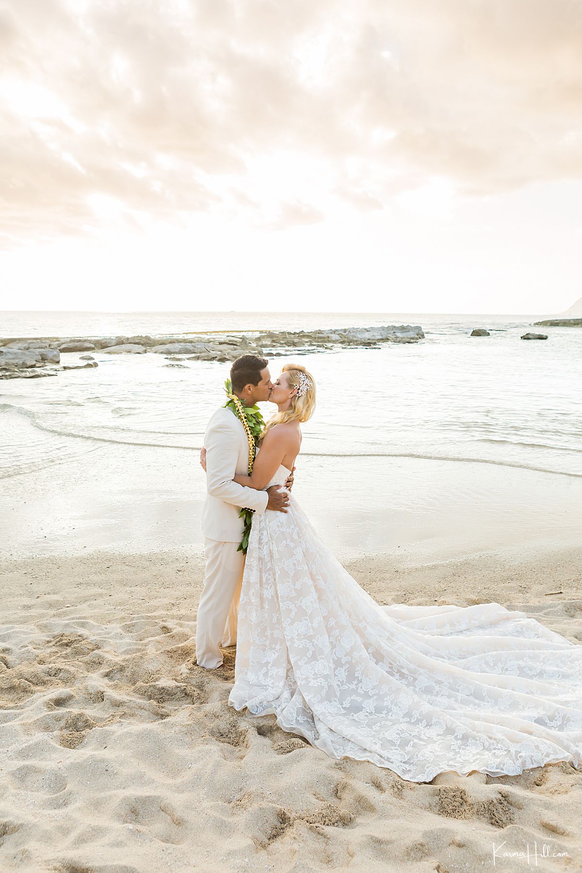 wedding in hawaii 