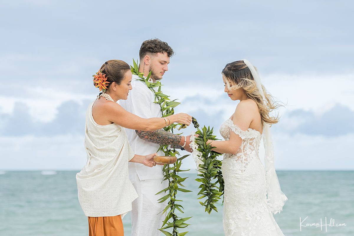 oahu beach wedding 