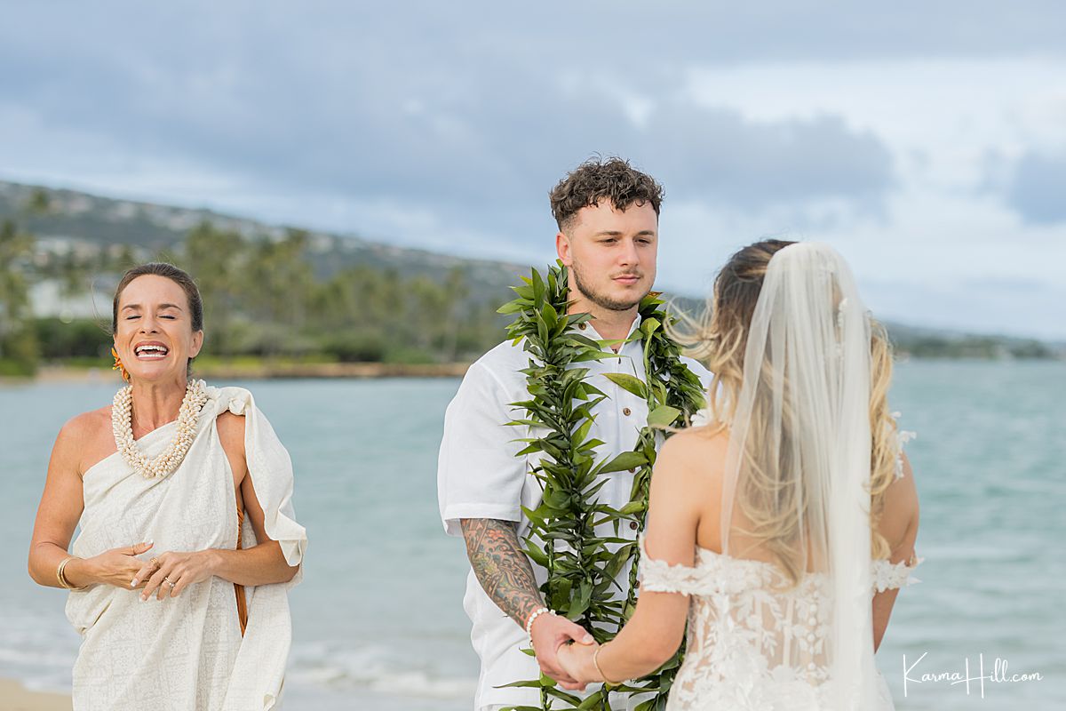 oahu beach wedding 