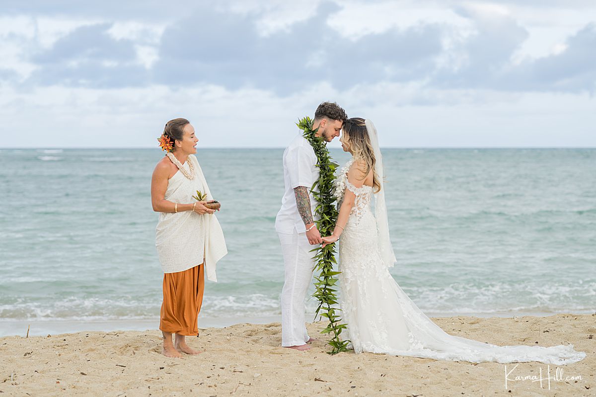 oahu beach wedding 