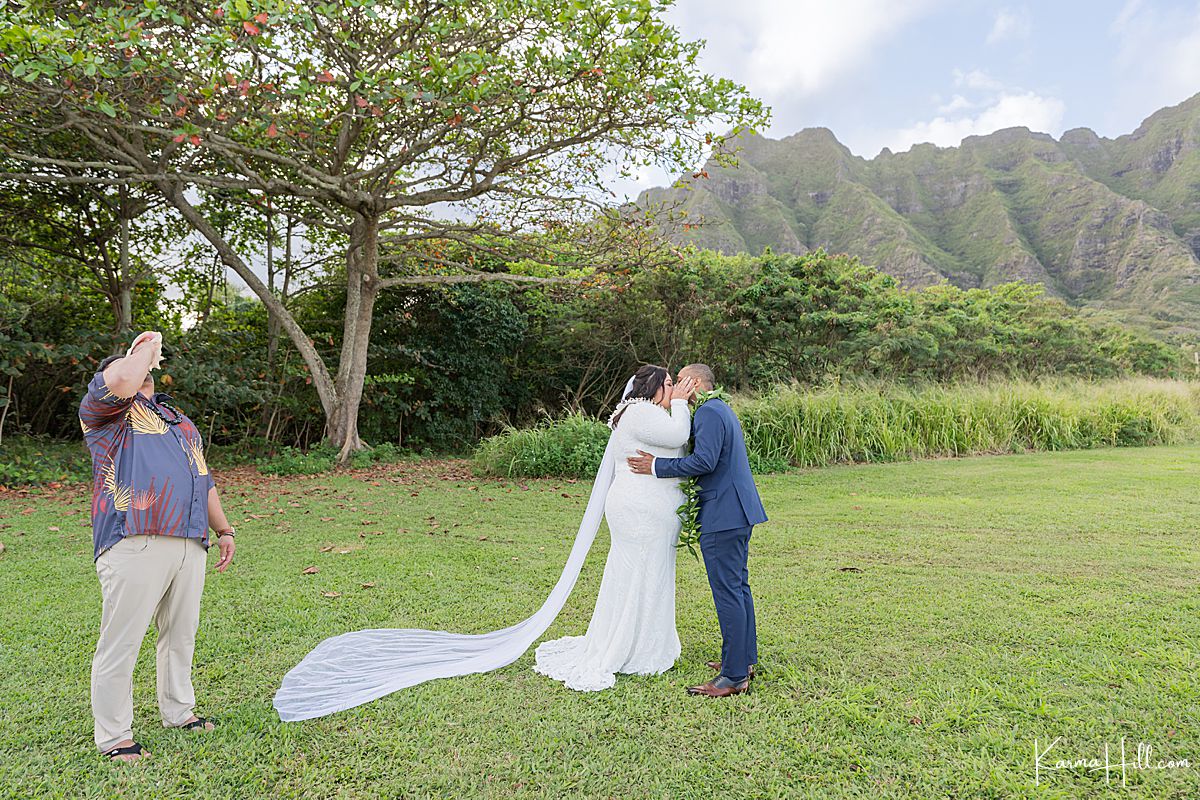 oahu beach wedding 