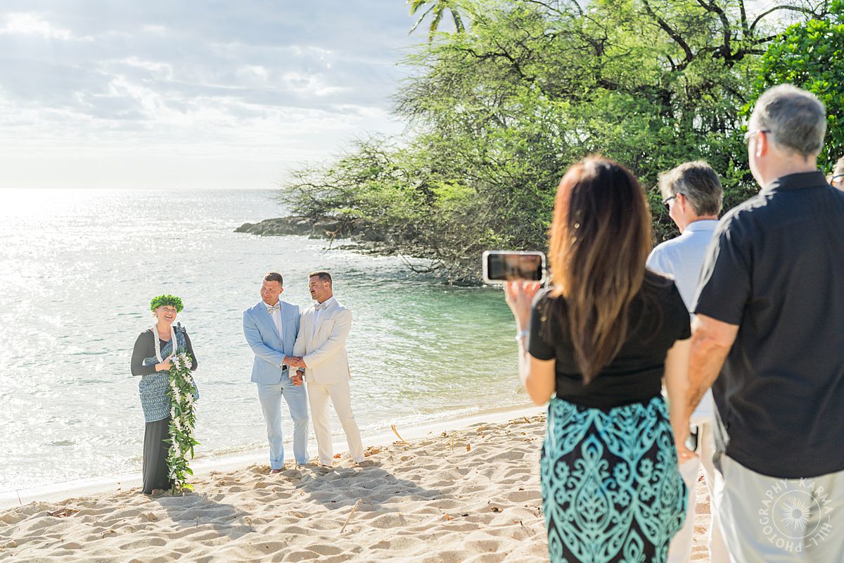 Oahu beach wedding