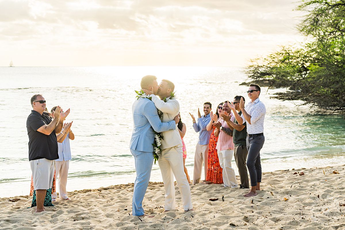 Oahu beach wedding