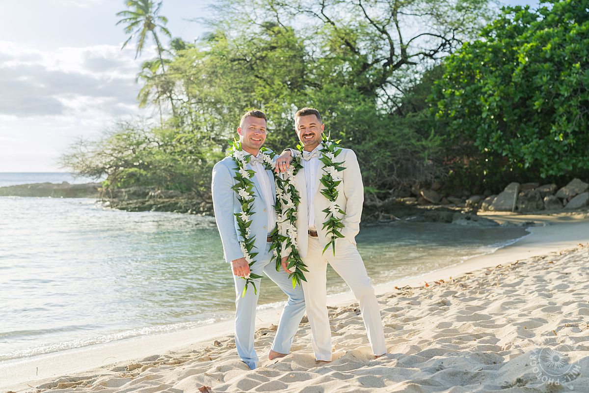 Oahu beach wedding