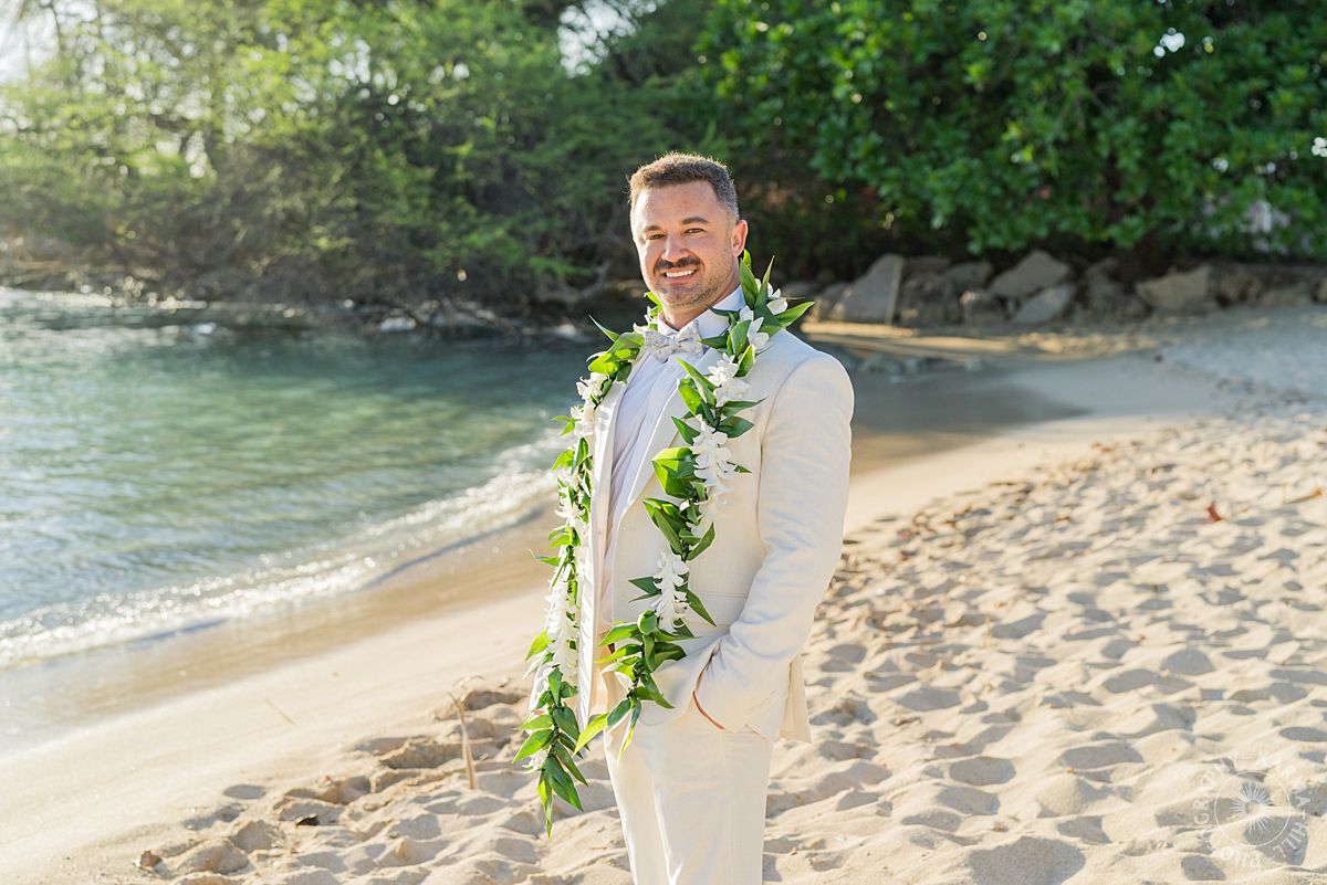 Oahu beach wedding