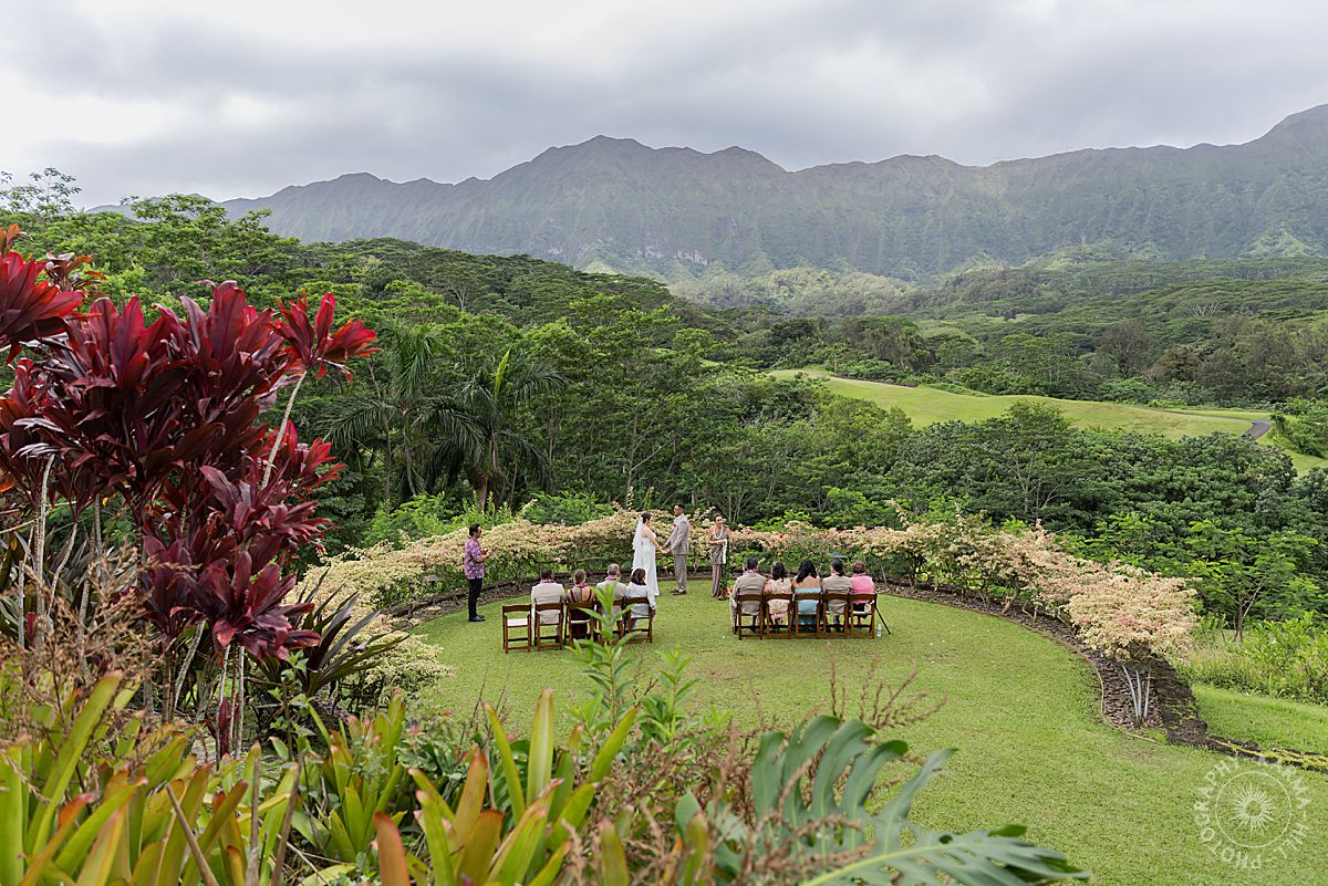 Oahu destination wedding 