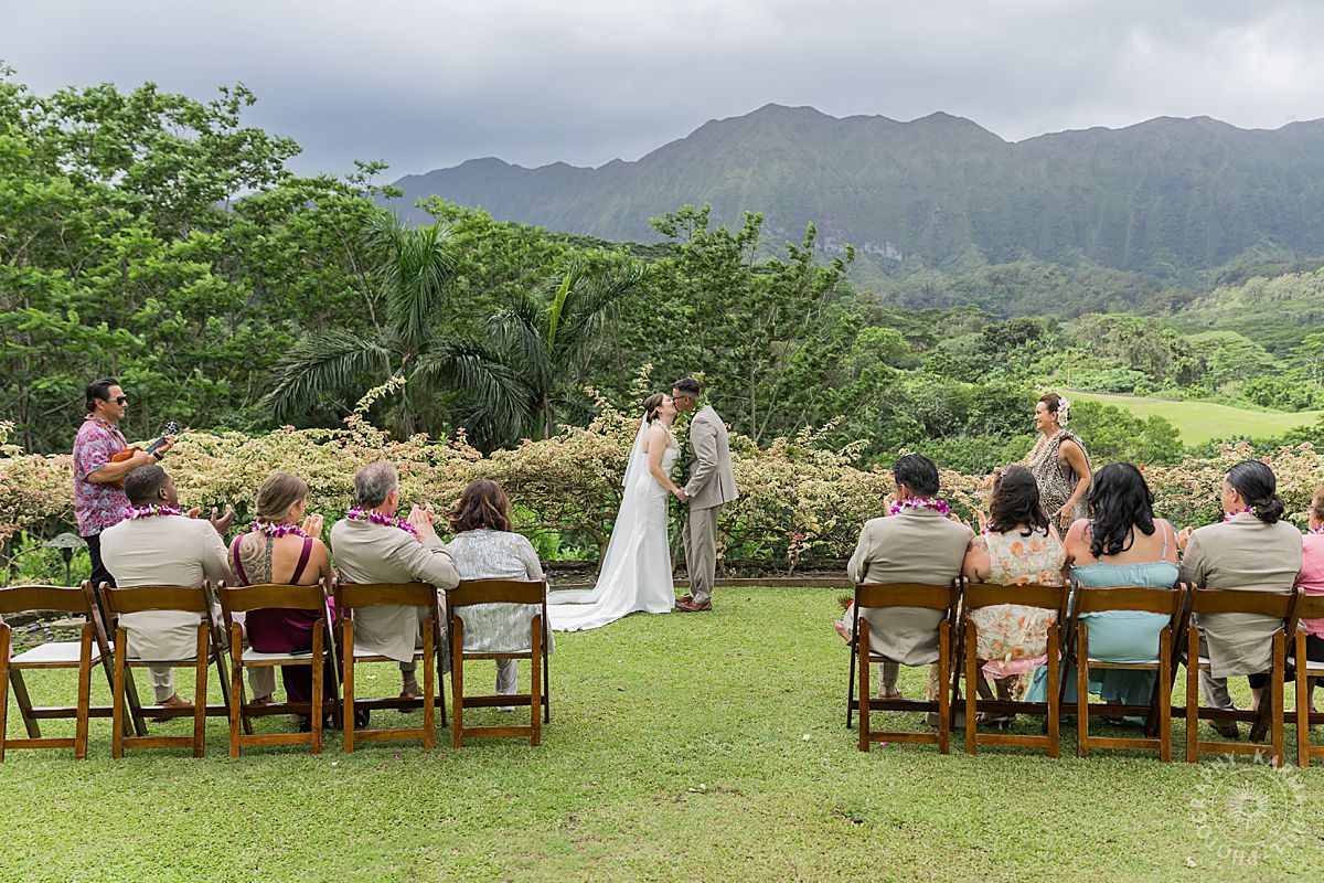 Oahu destination wedding