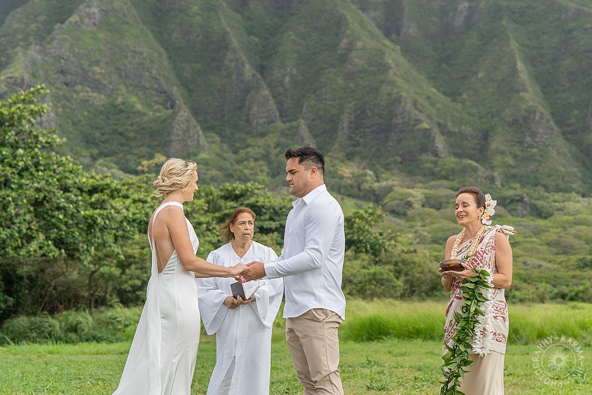 Oahu elopement