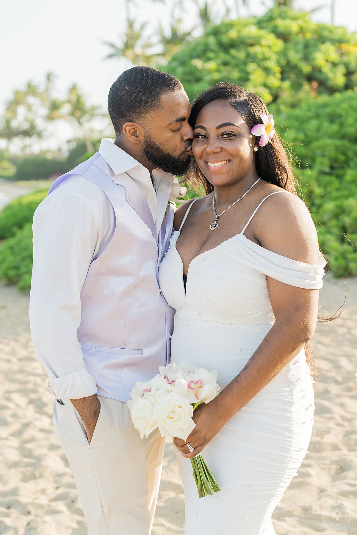 Oahu beach wedding