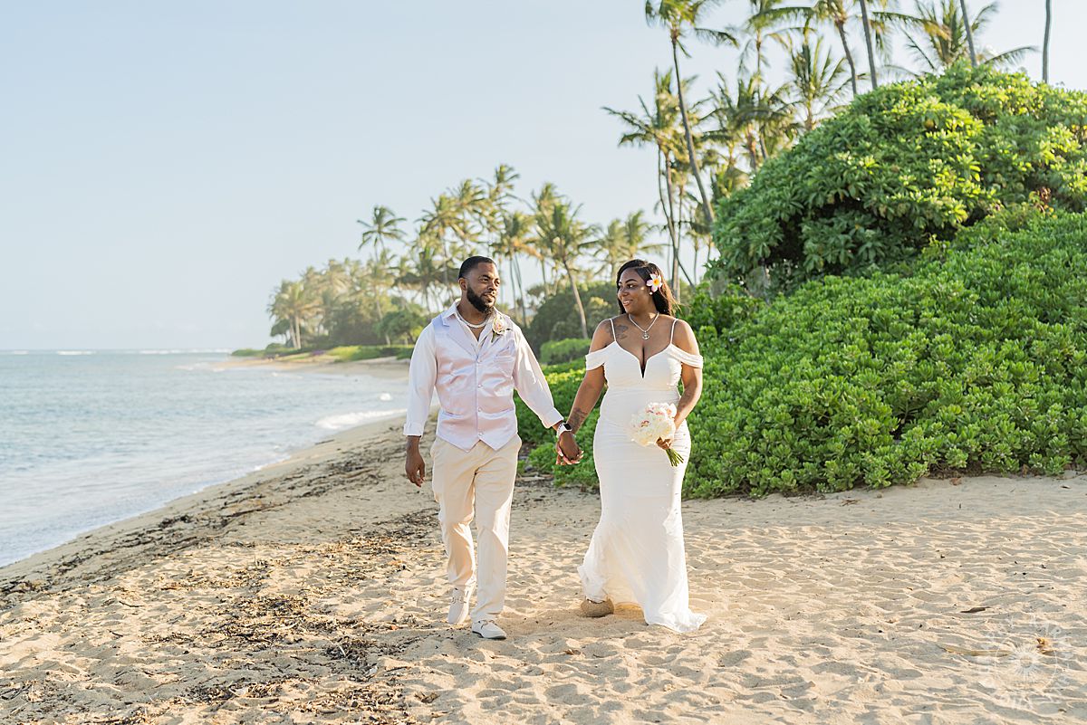 Oahu beach wedding