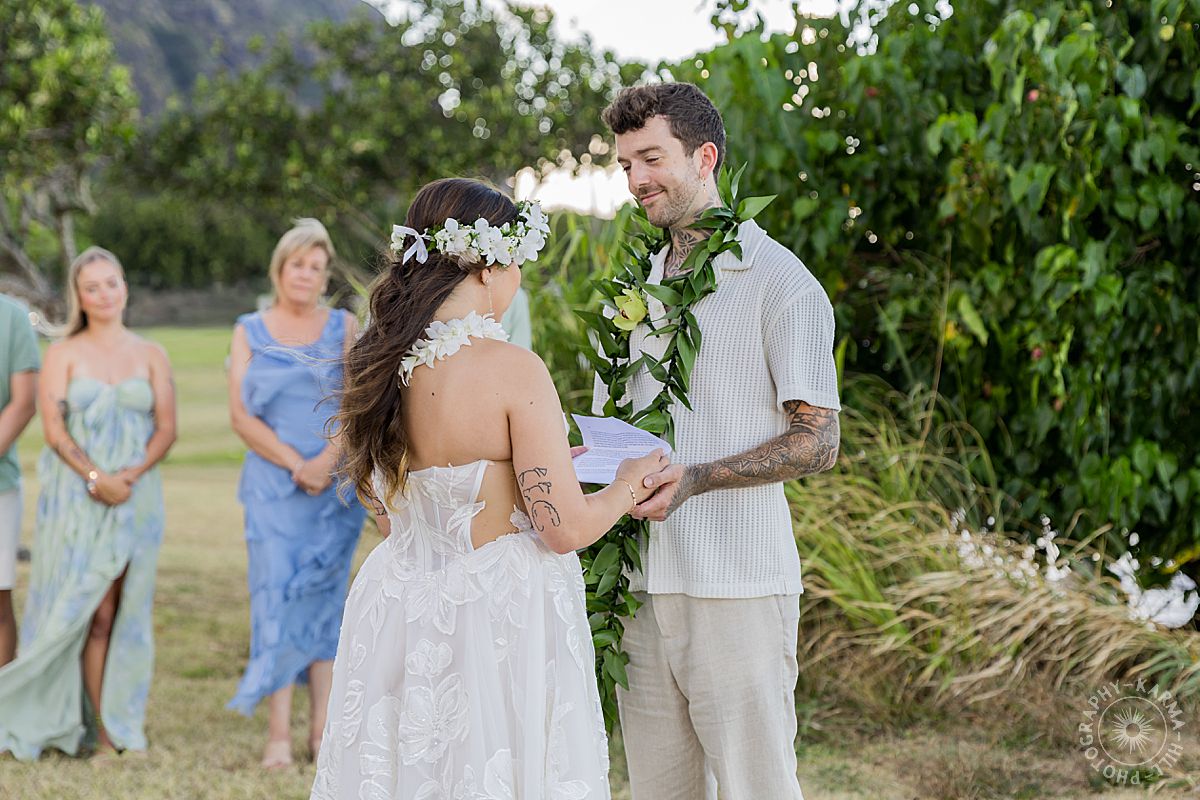 Oahu beach wedding