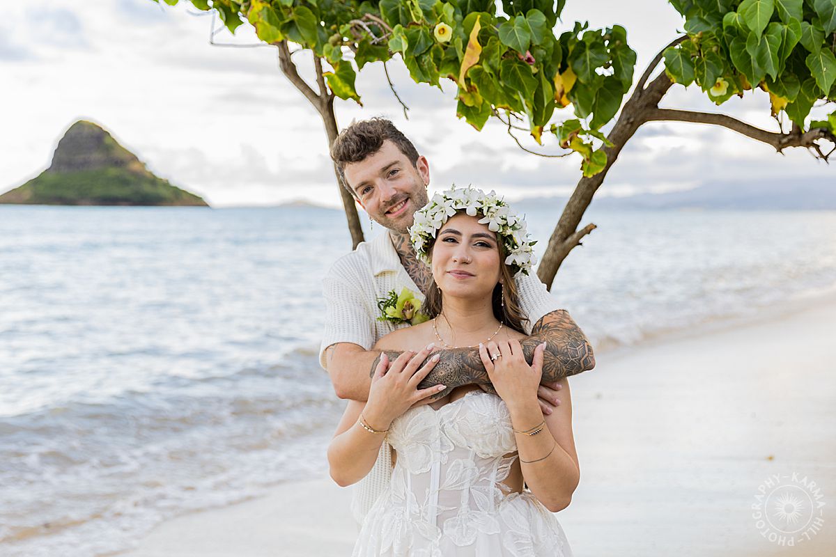 Oahu beach wedding