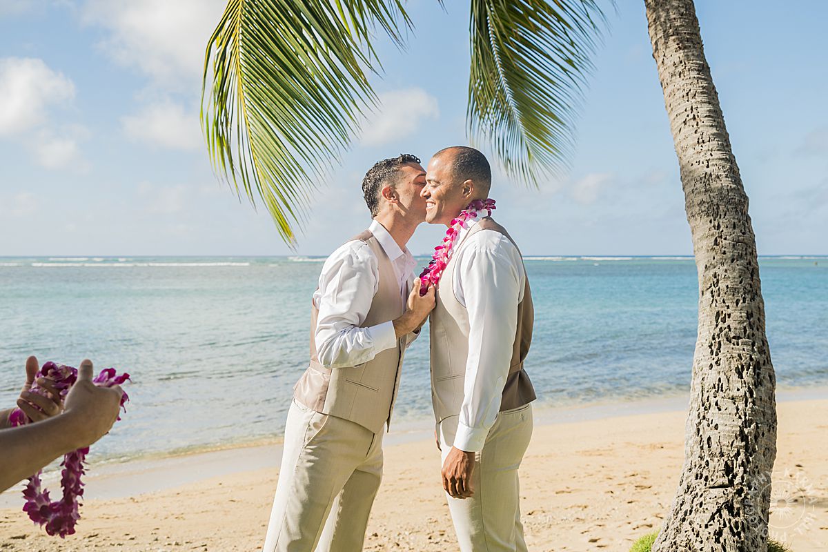 Oahu Elopement