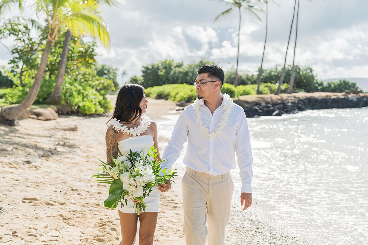 Oahu elopement