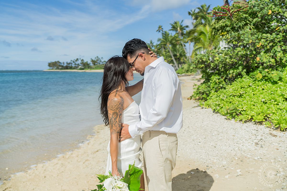 Oahu elopement