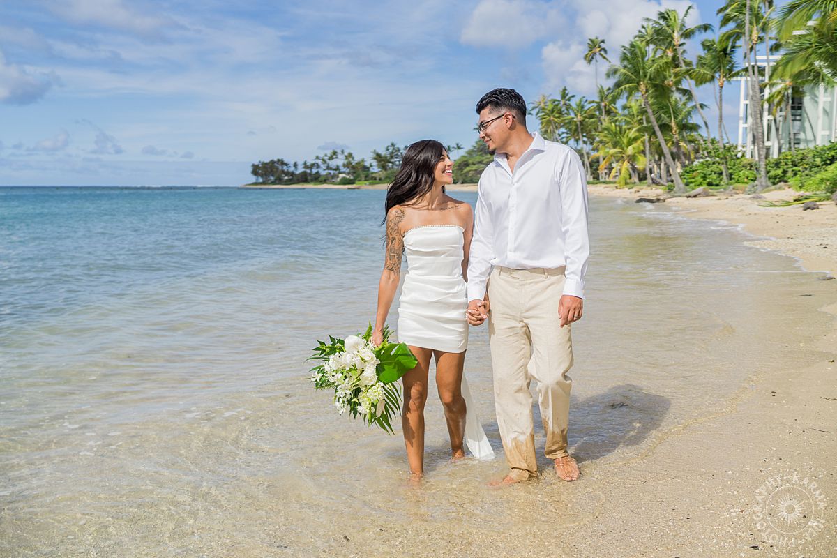 Oahu elopement
