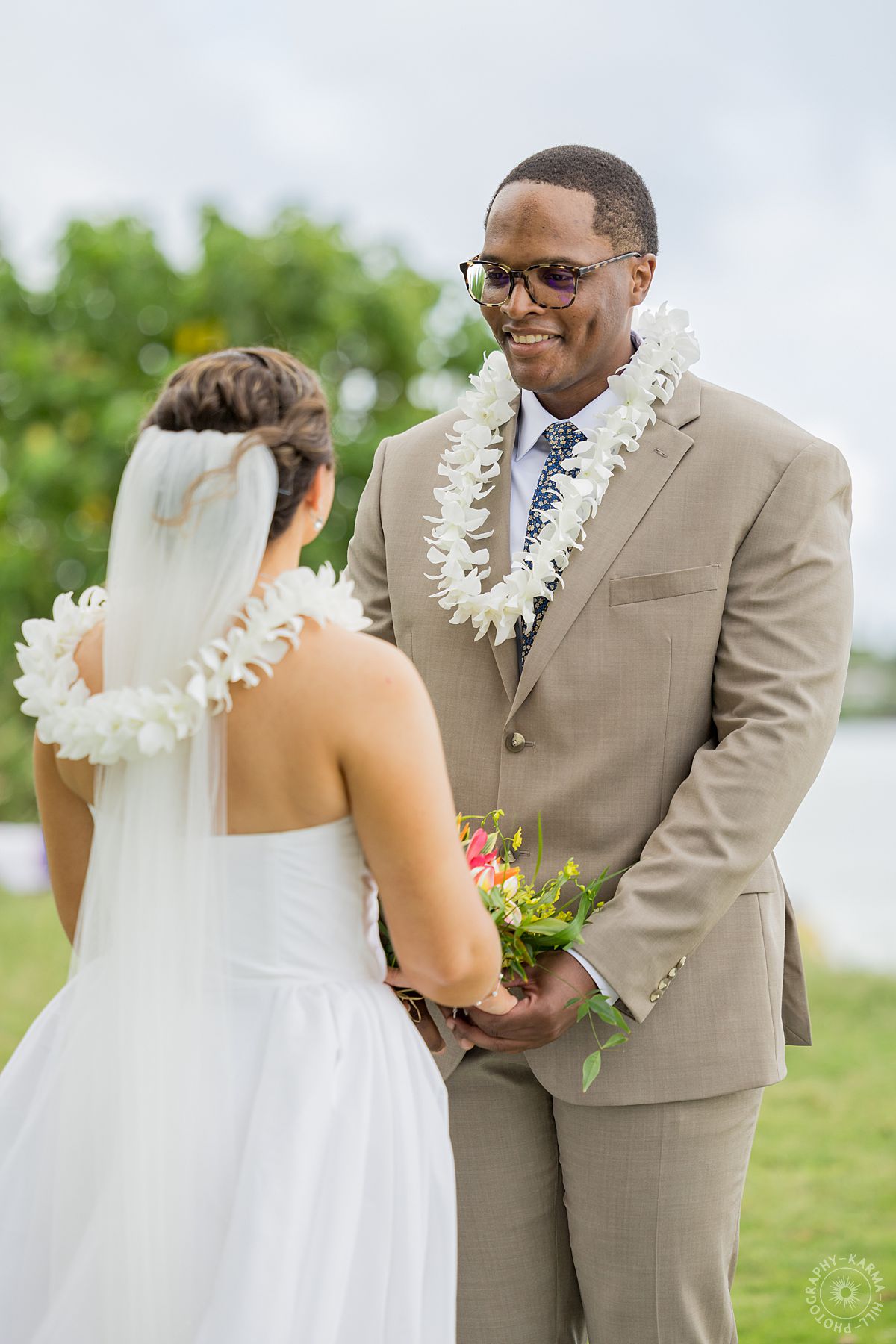 Oahu elopement