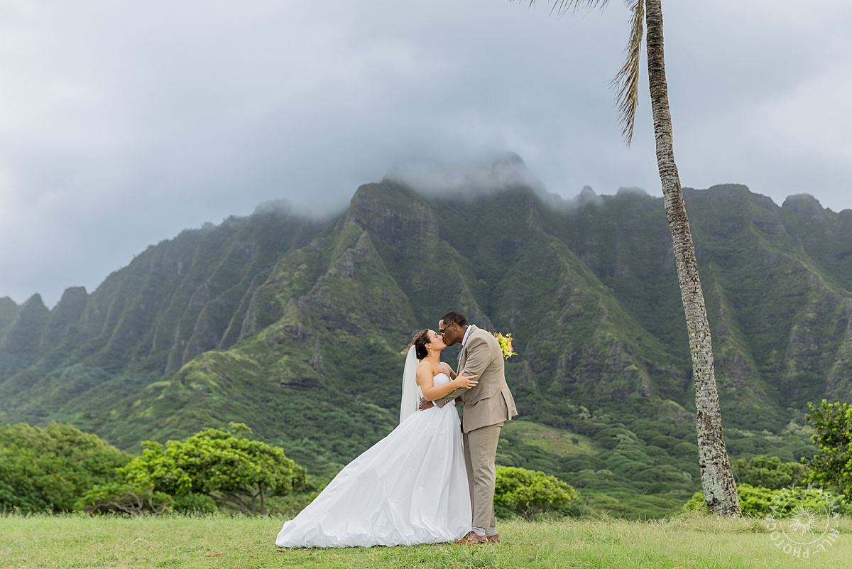 Oahu elopement