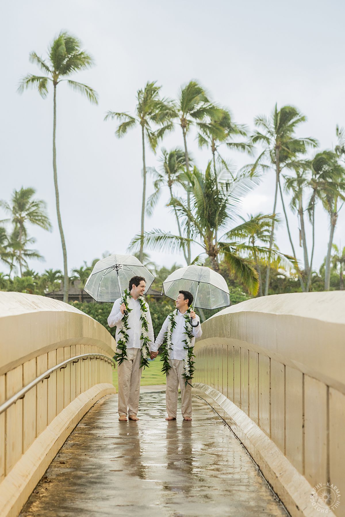 Oahu beach wedding