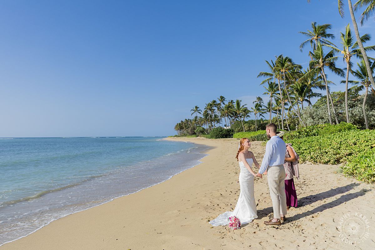 Oahu beach wedding