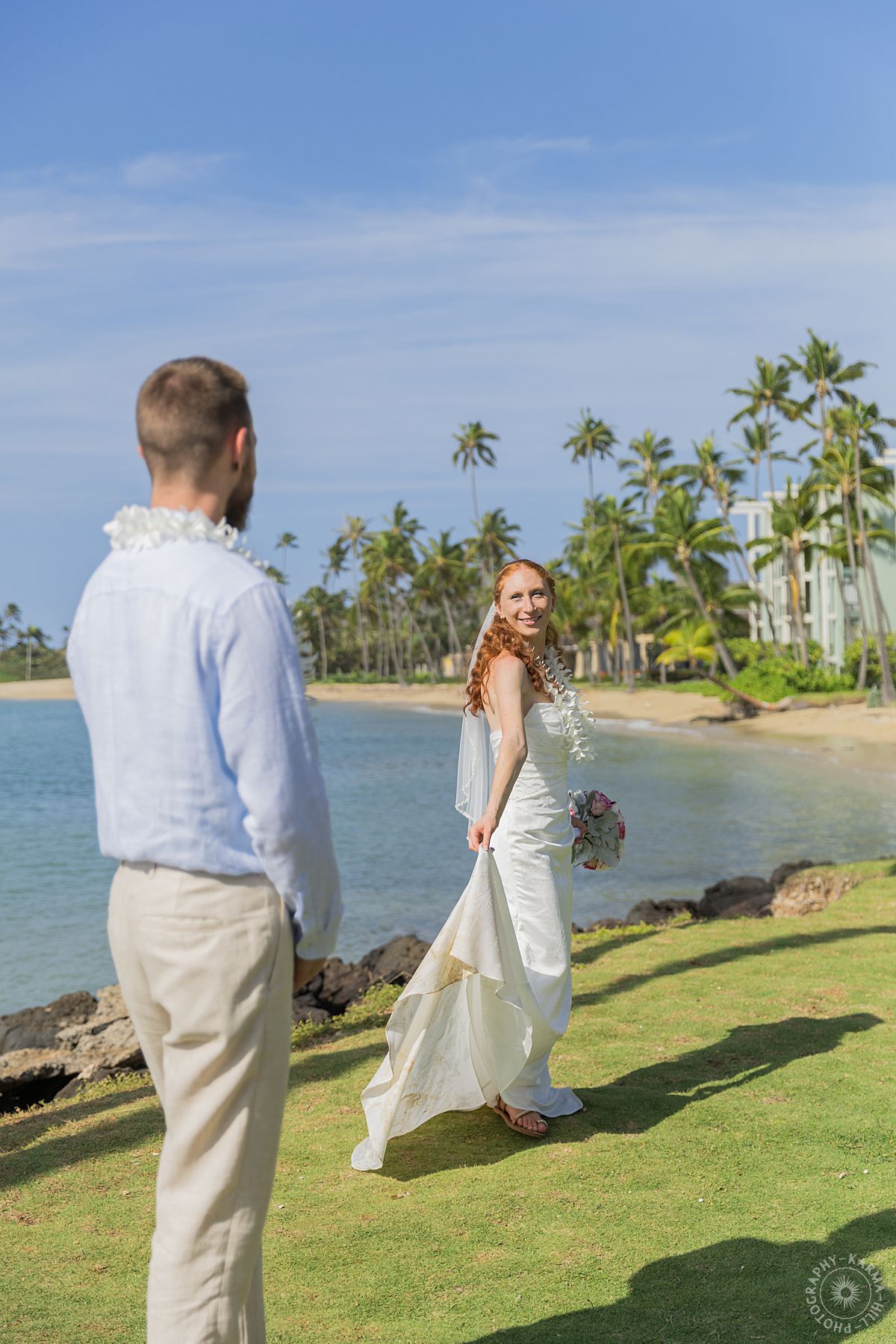 Oahu beach wedding